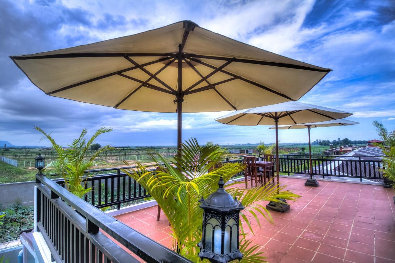 סיאם ריפ Ry'S Lotus Resort D'Angkor מראה חיצוני תמונה