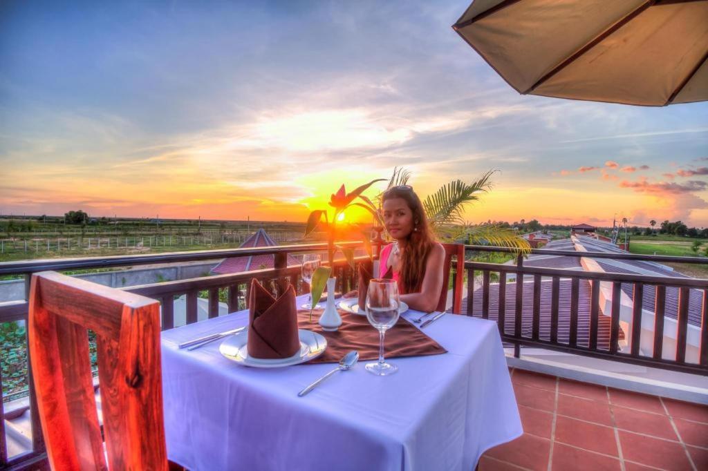 סיאם ריפ Ry'S Lotus Resort D'Angkor מראה חיצוני תמונה